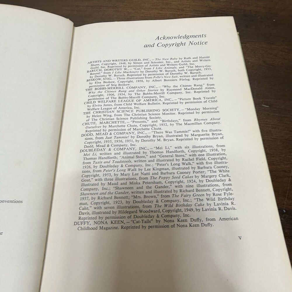 Good Times Together: Through Golden Windows [Hardcover] Jeanelle Hale - Picture 10 of 12
